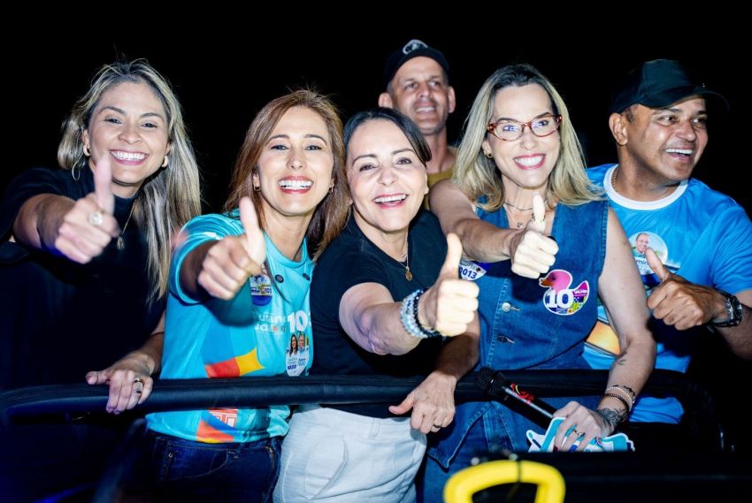 Susane Vidal realiza minicarreata em Nossa Senhora do Socorro ao lado de Emília