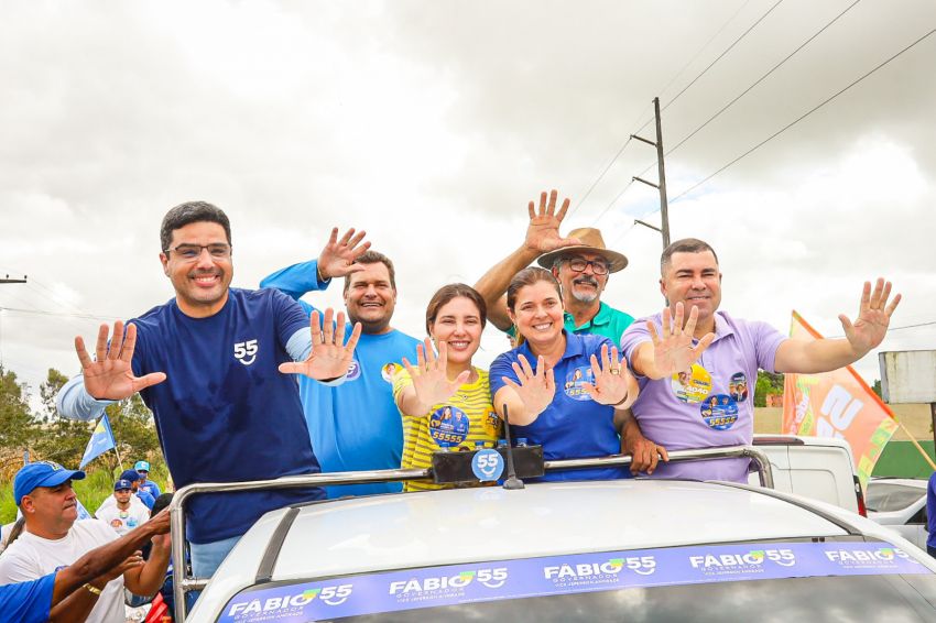 Cláudio Mitidieri participa de carreata pelo interior de Sergipe