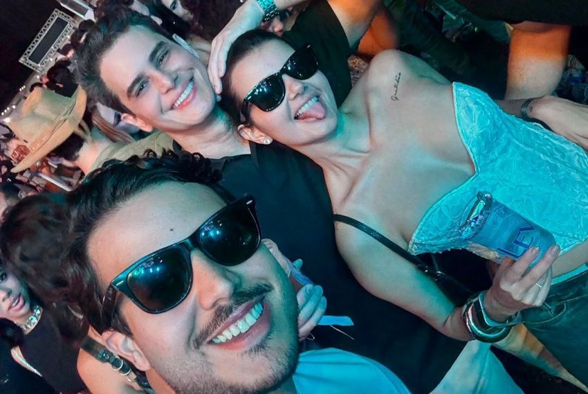 Uiu Costa curte vaquejada de Lagarto ao lado de amigos
