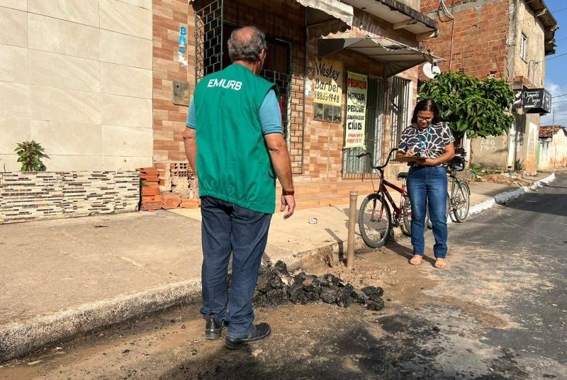Iguá é notificada por danos em asfalto colocado pela Emurb