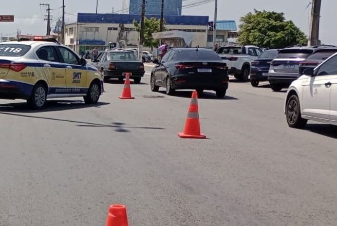 Obra emergencial da Iguá altera tráfego na Av. Otoniel Dória