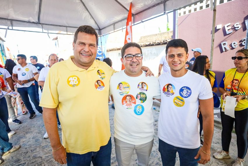 Fábio Santana reúne aliados em apoio a Cláudio Mitidieri